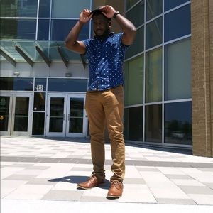 Meet your Posher, Donte